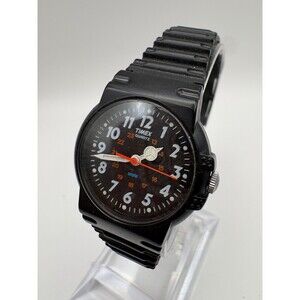 1993 Vintage Timex Camper Military Field Watch – September 1993 (B9)
